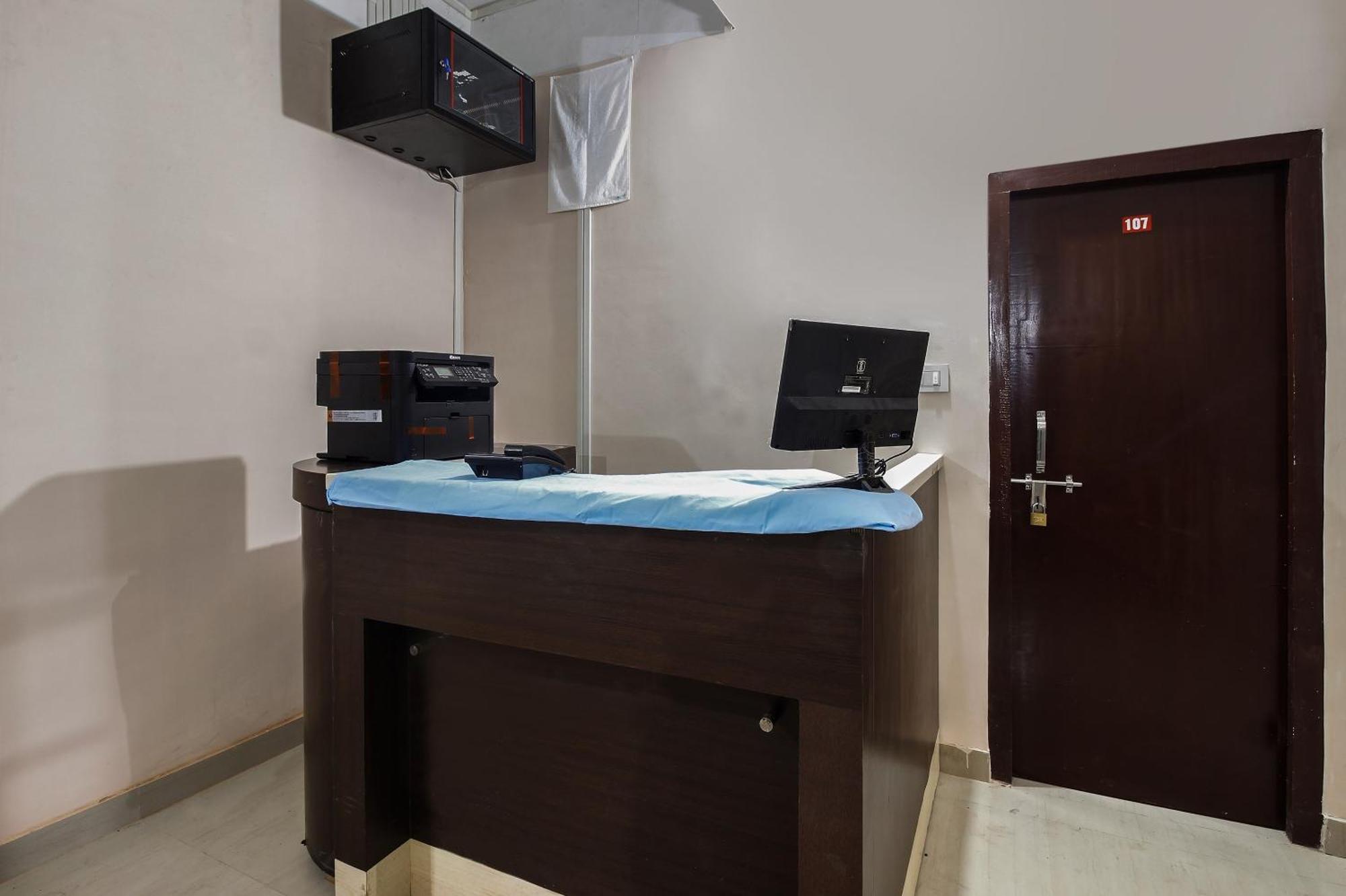Hotel O Shiva Guest House Guwahati Extérieur photo